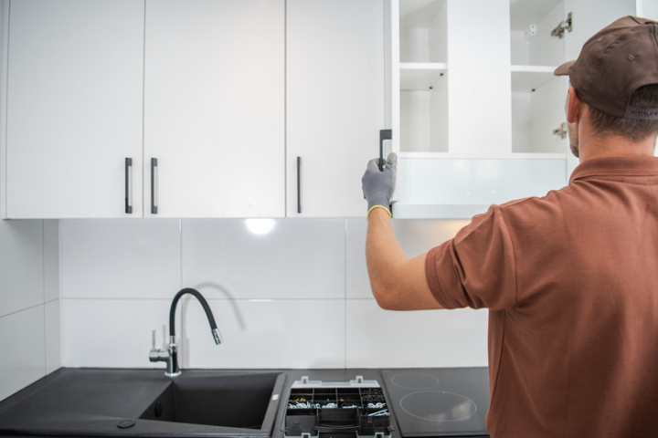 Dutshe Cupboard Installers